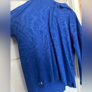 Under Armour pullover
